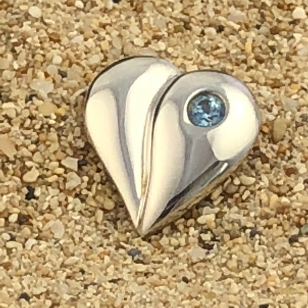 Loving Heart - Bride's Something Blue Pin